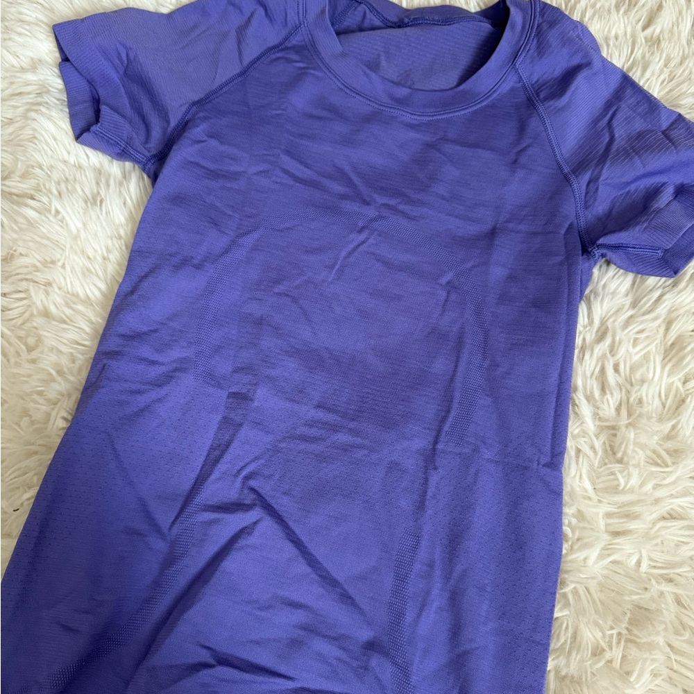 Lululemon Athletica Purple Short Sleeve Tee